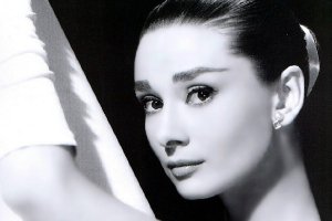 Audrey Hepburn Wallpaper 16