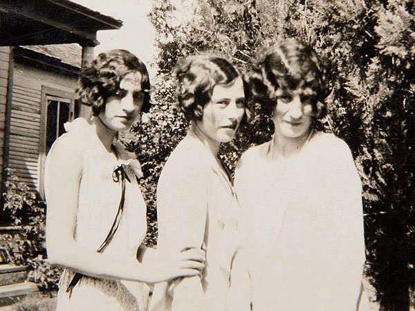 sisters2