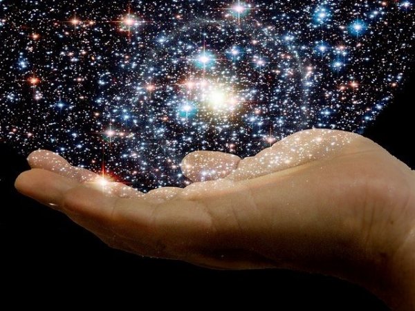 Universe_in_hand