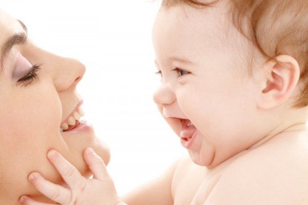 healthy_mother_child