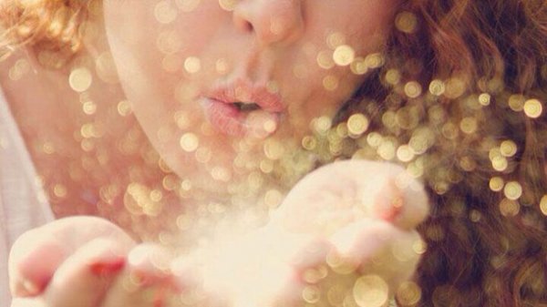 blow-classy-girl-glitter-Favim.com-1795223