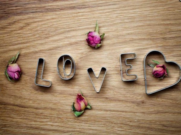 flower_and_romantic_love